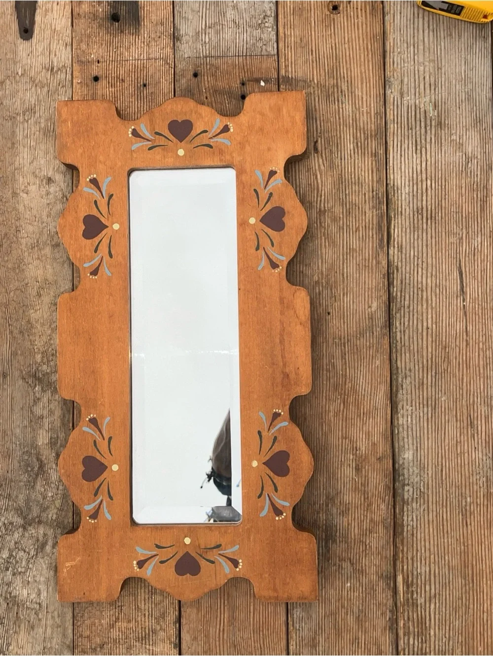 Vintage Country Farmhouse Wooden Mirror Hand Painted Hearts Scalloped Edges 16x8